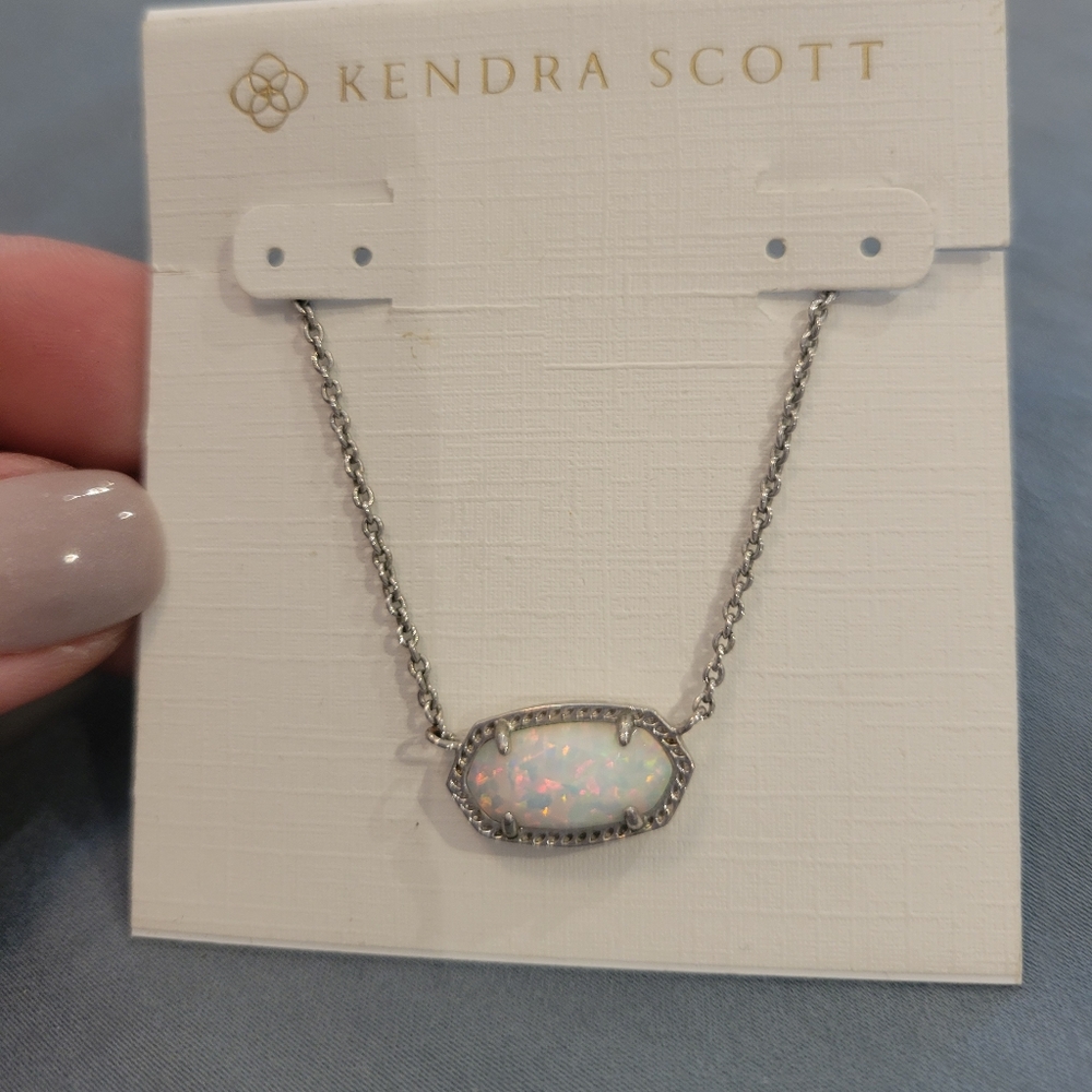 Kendra Scott Elisa Silver Pendant Necklace in White Kyocera Opal